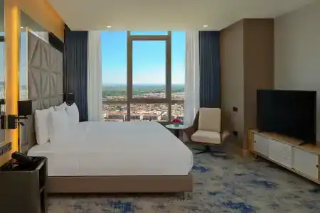 DoubleTree by Hilton - 22