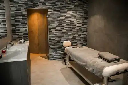 Napian Suites - 30