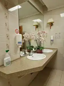 Gloria Business - 14