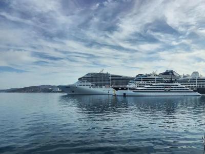 Sealight Resort - 31