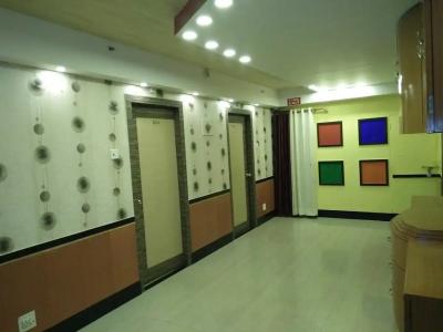 Executive Tower - 62