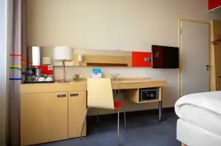 Park Inn by Radisson - 31