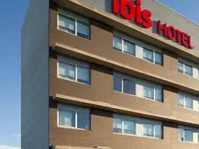 Ibis Barcelona Aeropuerto - 10