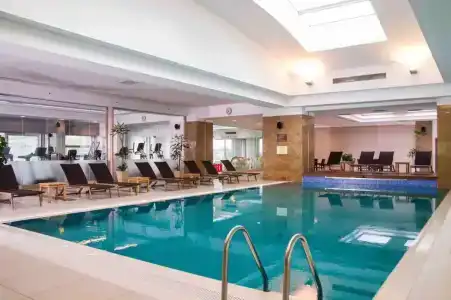 Radisson Residences Avrupa Tem Istanbul - 3