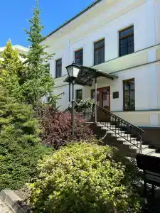 Dvor Podznoyeva Main Building - 41