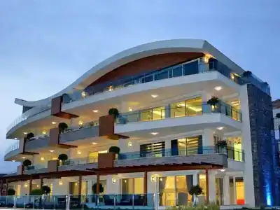 Elite Luxury Suite & Spa - 15