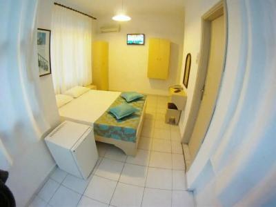 Kleopatra Carina - 39