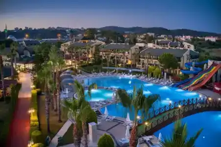 Ozs İncekum Beach Resort - 1