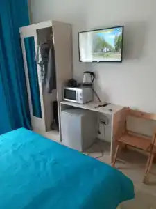 Democrat on Fontanka 104 2K - 87