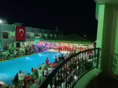 Sayanora & Park - 12