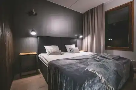 Santa's Aurora & Igloos - 2