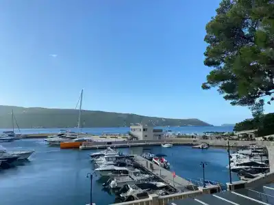 Lazure and Marina - 85