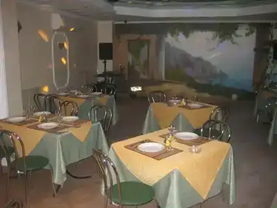 Universitetskaya - 28