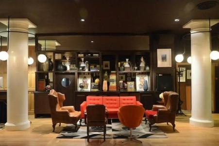Browns Boutique - 22