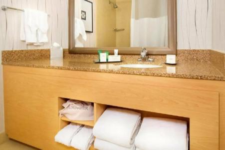 Hilton Los Angeles Airport - 27