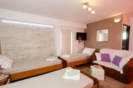 Guest House Ćuk - 2