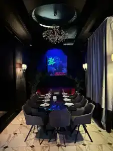 Imperial Palace - 76