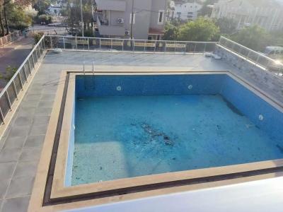 Mogons Exclusive - 18