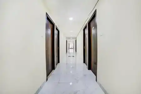 KYD Guest House - 10