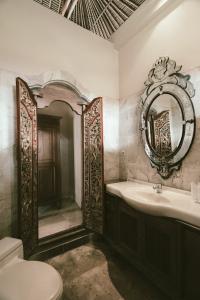 Honeymoon Guesthouse - 13