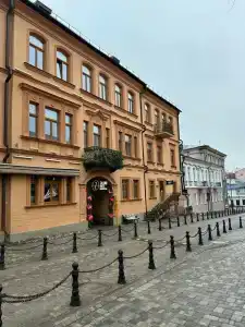 Zalkind Rooms & Kitchen - 80