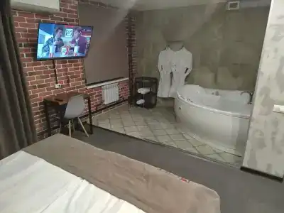 Бизнес отель Loft - 62