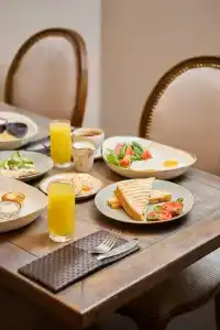 Business - Vremena Goda Taganskaya - 47