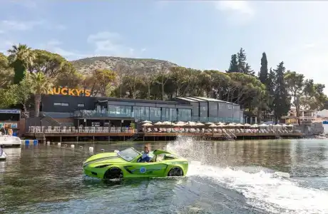 Unique Life Style - 18