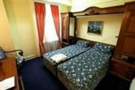 Maria Luisa by Introverts - 39