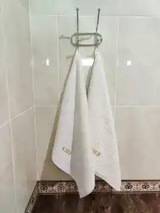 Azia - 32