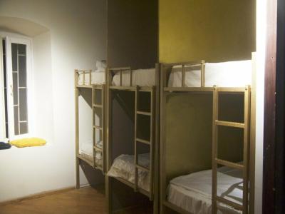 Friends Hoste - 44
