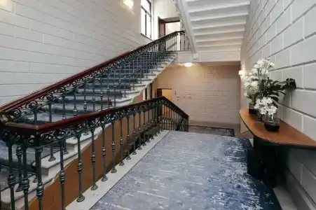 Cosmos Selection Saint-Petersburg Italyanskaya - 28