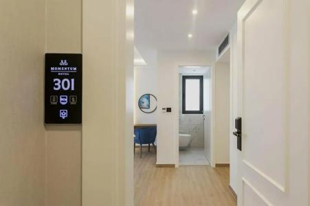 Boutique Momentum by Aycon - 59