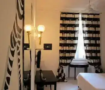 66 Imperial Inn Deluxe B&B - 12