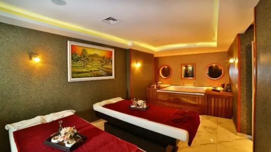 Ramada by Wyndham Istanbul Old City - 39