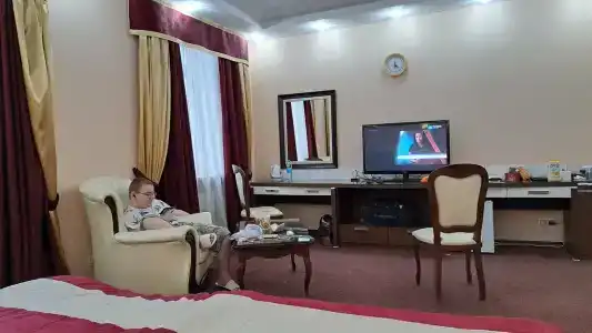 Губернский - 90