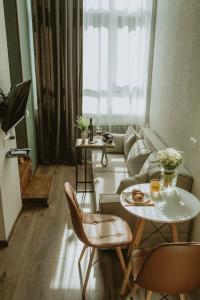 Luxury Inn - 48