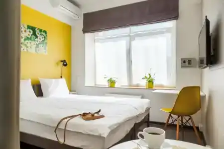 Live by Originals - 40