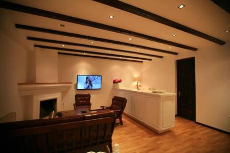 Vera House Guesthouse - 22