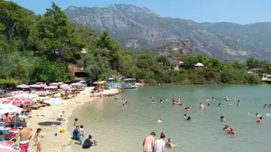 Lagoon Boutique - 40