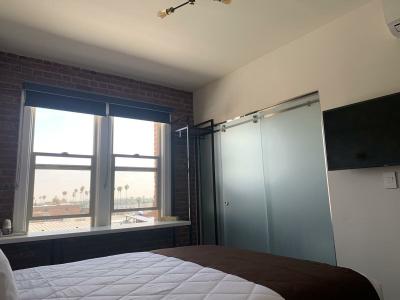 H by H Hospitality - 76
