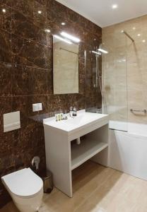 Familion Aparthotel - 2