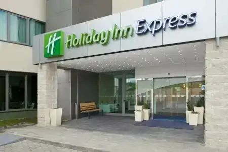 Holiday Inn Express Lisbon Airport by IHG - 7