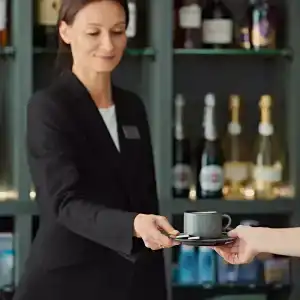 Megapolis Naberezhnaya - 25