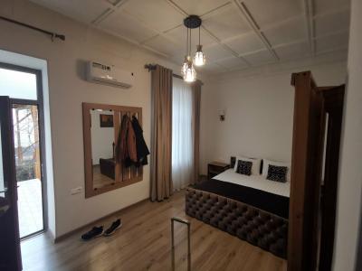 The Loft Guest house - 8