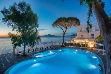 Grand Riviera - 72