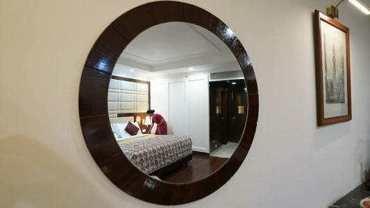Samrat, New Delhi - 9