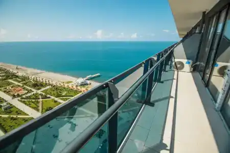 Dream Home Apart - 44