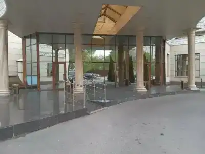 Ramada by Wyndham - 26