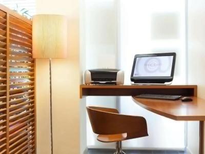 Ibis Barcelona Aeropuerto - 12